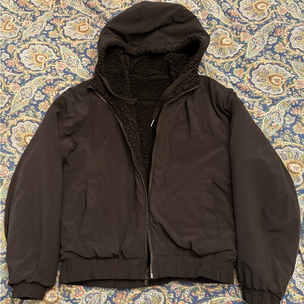Lululemon Jet Black Hooded Jacket with Fleece Lining size Medium